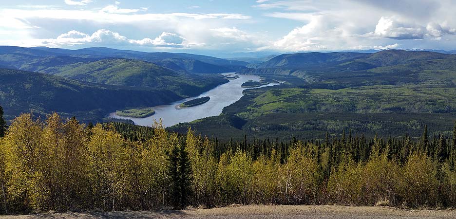 Another view at the Yukon river